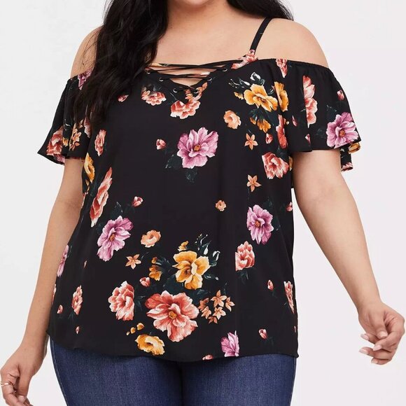 Torrid Black Floral Georgette Lace-Up Cold Shoulder in Size 1 (14/16) - Picture 1 of 12
